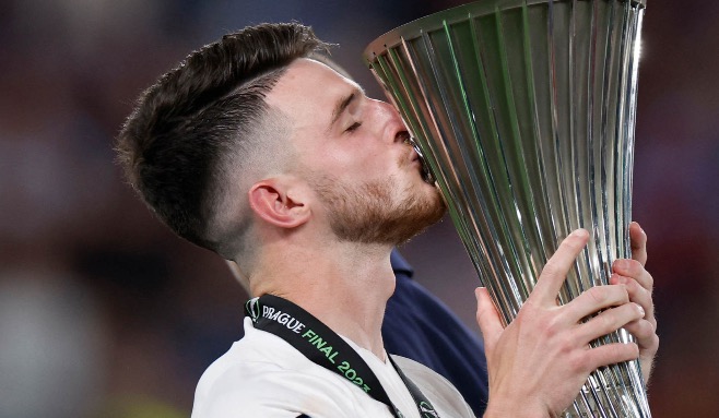 2023-06-07, med pokal