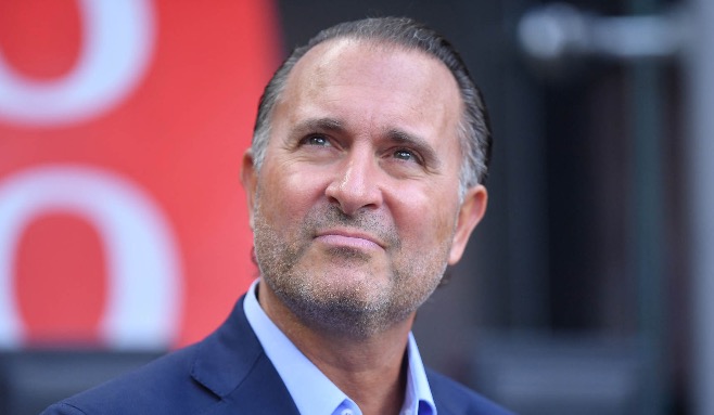 2022-09-03, Milans ägare