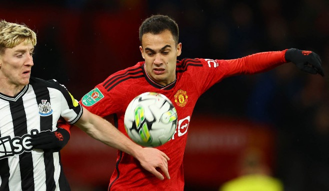 2023-11-01, Manchester United (lån)