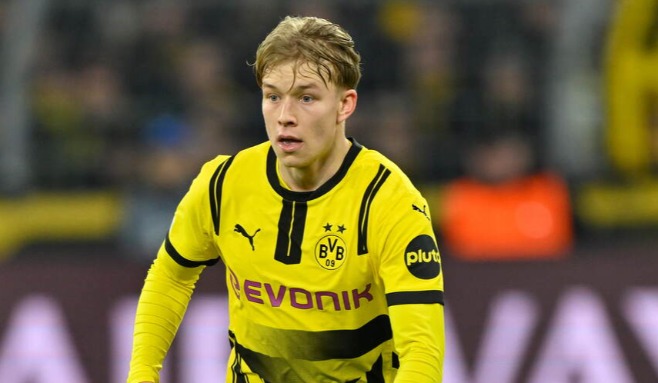 2025-02-19, Borussia Dortmund (lån)